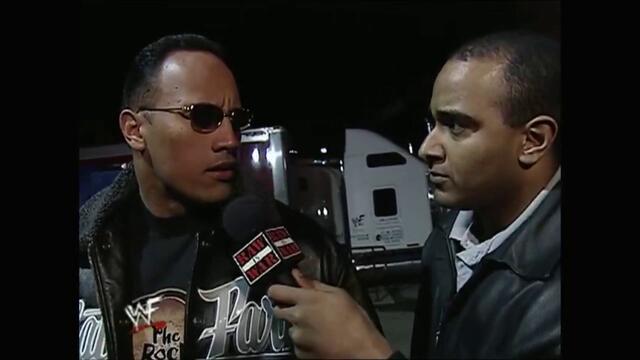 The Rock backstage (Raw 19.03.2001)