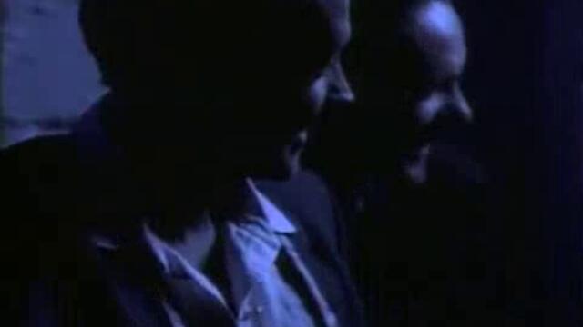 Wet Wet Wet - Love Is All Around (Official Video)