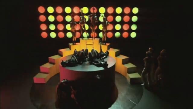 Freemasons ft Siedah Garrett - Rain Down Love [HD]