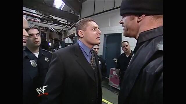 Undertaker and Triple H (Raw 19.02.2001)
