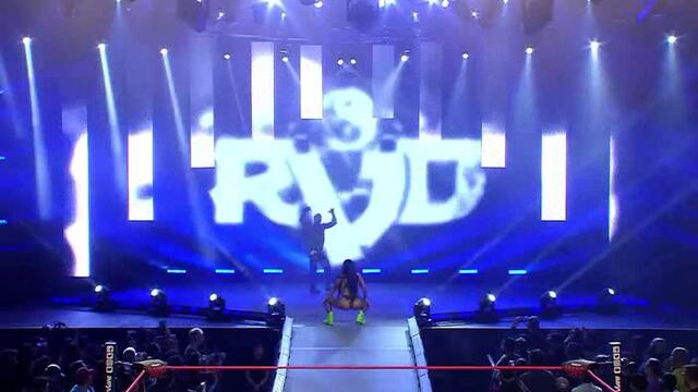 iMPACT: Роб Ван Дам срещу Брайън Кейдж