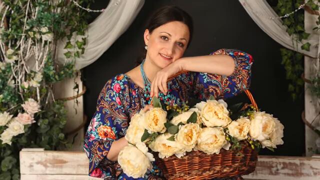 Ирина Обрядина - «В ЧИСТОМ НЕБЕ МЕСЯЦ ЗАСИЯЛ»