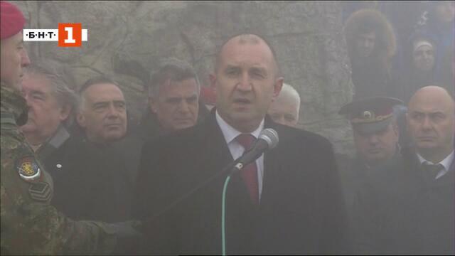 Румен Радев от Шипка: Дългът към паметта за опълченците на Шипка е свят и неотменим - БНТ-3.3.2020