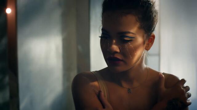 Rita Ora - How To Be Lonely (Official Music Video)