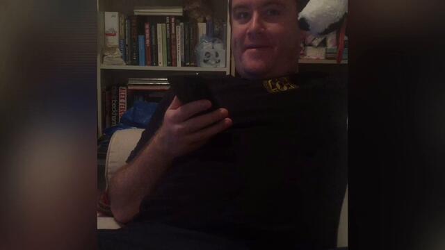 ripsave - This girl keeps scaring her boyfriend