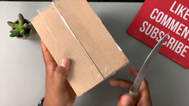 Microsoft Surface Duo Full Review | Innovative Design. Disappointing Software