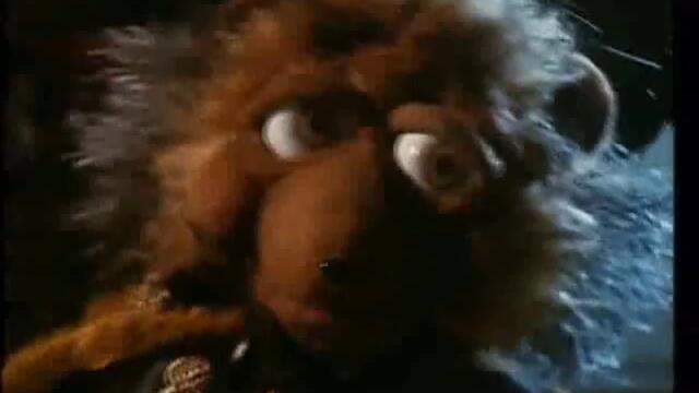 Meet The Feebles - Robert sings for Lucille