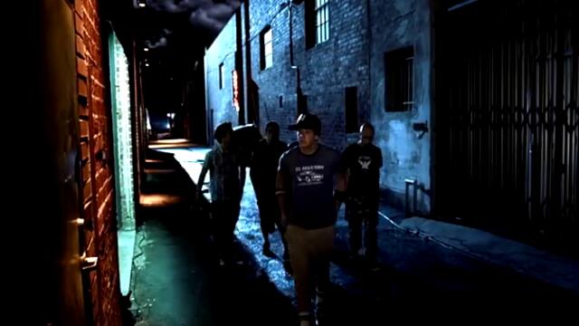 Simple Plan - Addicted (Official Video)