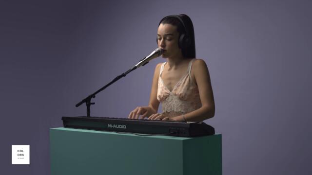 Oklou - Entertnmt | A COLORS ENCORE