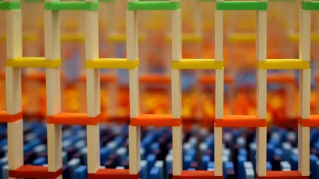 THE AMAZING TRIPLE SPIRAL (15,000 DOMINOES)