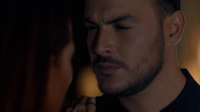 Sakis Arseniou - Perno Piso Tin Agapi - Official Music Video