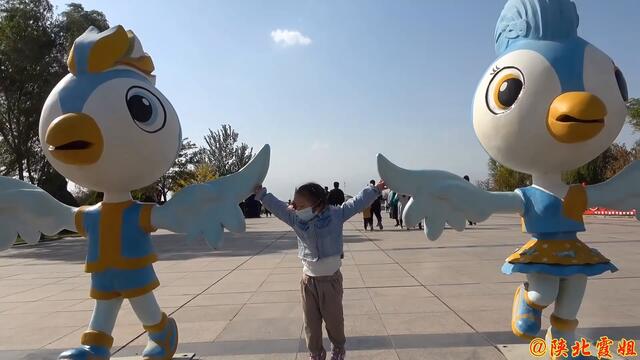 【陕北霞姐】放长假霞姐全家人去宁夏玩，玩沙子吃羊肉，特别开心！