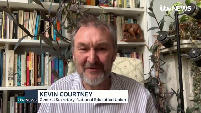 Pressure mounts for full coronavirus lockdown | ITV News