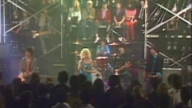Blondie - Dreaming (Official Video)