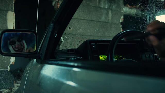 100Y40 - Brain Damage (4K)