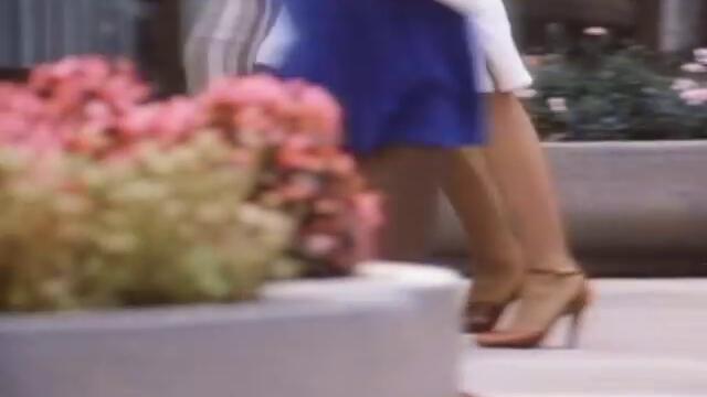 Dolly Parton - 9 To 5 (Official Video)