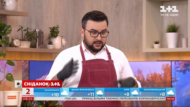 Гострі фаршировані яйця – рецепти Руслана Сенічкіна