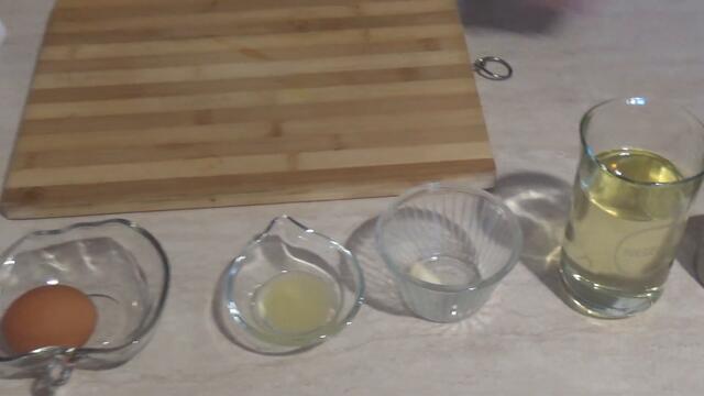 Домашна чеснова майонеза - Как се прави?