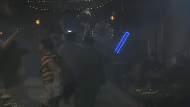 Airplane! | "Staying Alive"