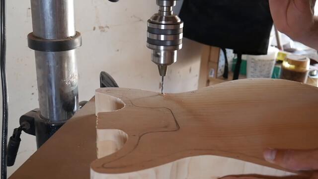 I Built an Infinity Mirror Guitar