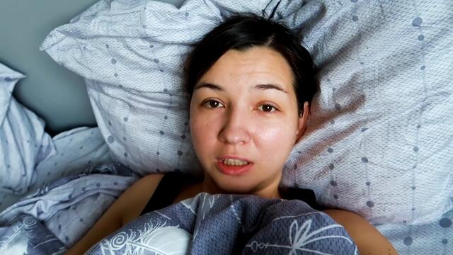 ВЛОГ😷: НОВАЯ ПОСУДА 🍽// БУЛОЧКИ С КОРИЦЕЙ🥯// МИША МЕНЯ ПОНИМАЕТ☺️// ЧИНИМ КНИЖКУ📚// ДАНЯ-ПОМОЩНИК!👍