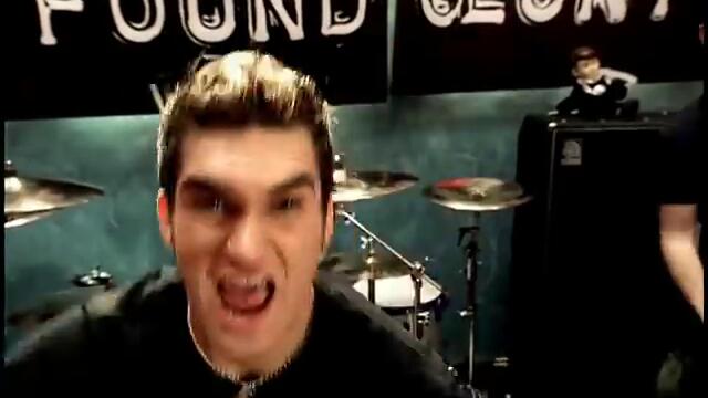 New Found Glory - My Friends Over You (Official Video)