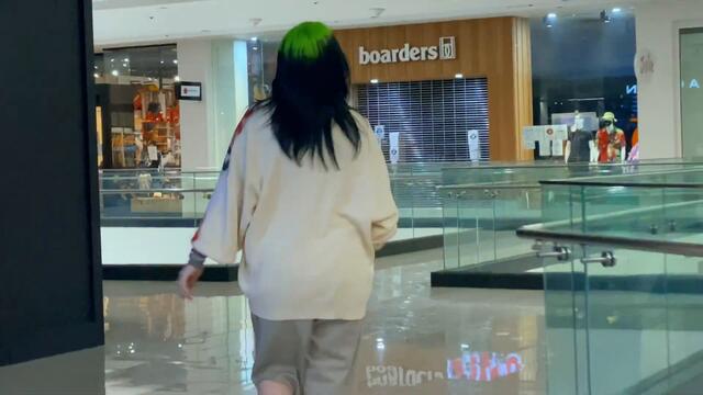 Billie Eilish - Therefore I Am (Official Music Video)