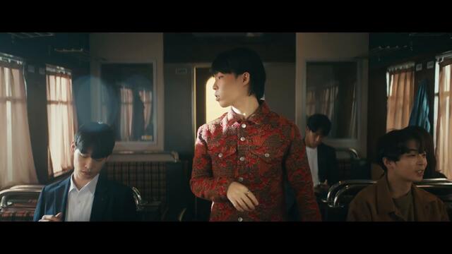 AKMU - 'HAPPENING' M/V