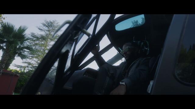 Memphis Depay - Heavy Stepper (Official Video)