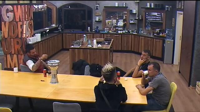 Цецо имитира Джулиана Гани- Голям смях