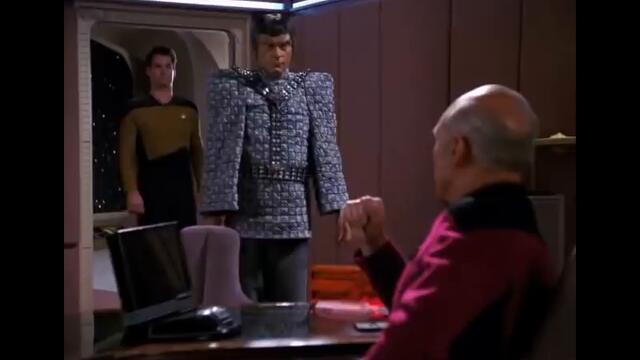 Picard confronts Jarok (TNG: The Defector)