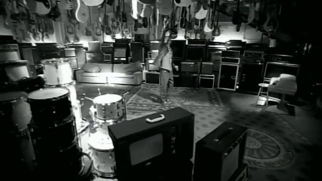 Jonny Lang - Lie To Me (Official Video)