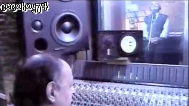 Στέλιος Καζαντζίδης - Τραγουδώ - пея