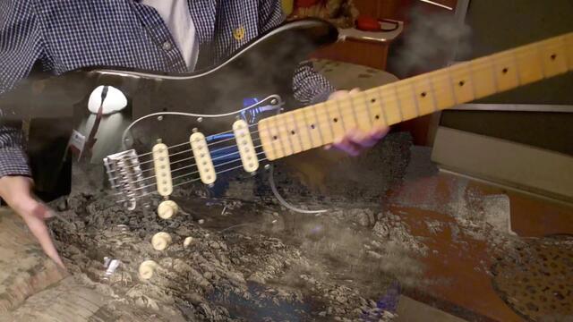 Slow atmos blues /goodbye 2020/Black Strat long sustain/Bossgt1/valhalla/Roo😃🐕😆