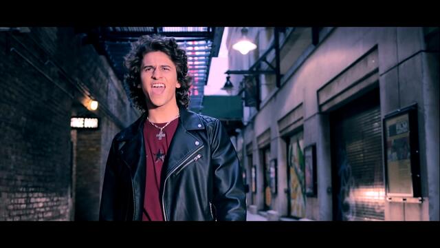 TAVI BENZ - Alone in the Cold (Official Video)