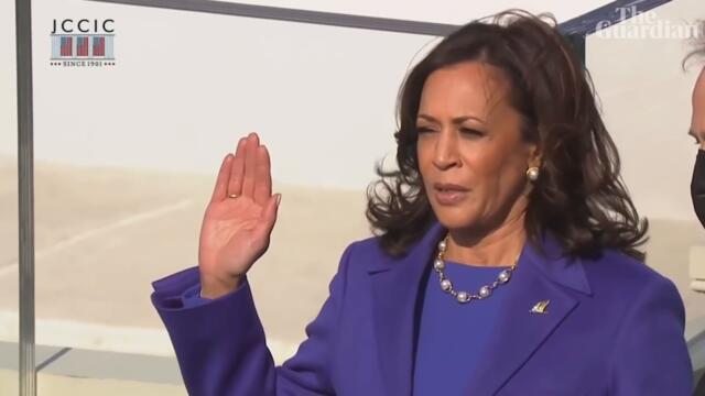 Kamala Harris sworn in as first female US vice-president