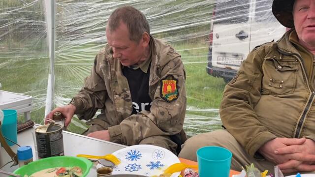 Рыбалка. Ночевка. Ушаково. Прегель. Уха. Рыболов Копатель. Команда на отдыхе