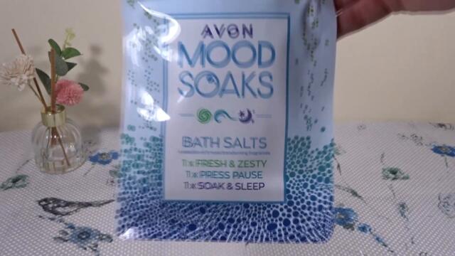 Трета поръчка в кампания 5/2021 Avon България. Много аромати. Серум червило Luxe.