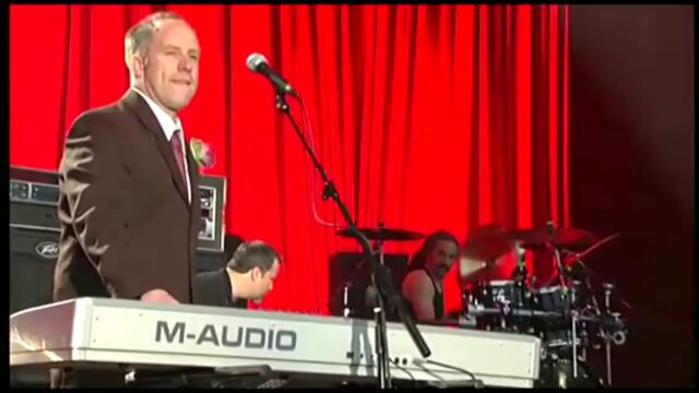 Faith No More - The Real Thing - Download Festival 2009 (HQ)