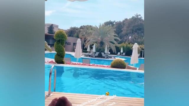 ПОСТУЧИСЬ В МОЮ ДВЕРЬ / На отдыхе