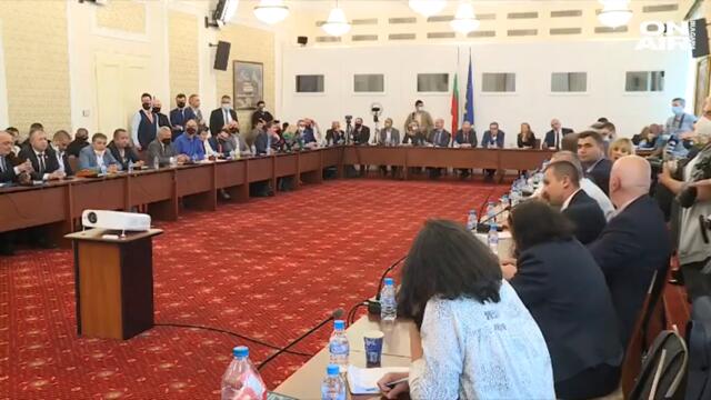 Шефът на "Градус" се бил объркал, Ангелов отрече някои от твърденията си