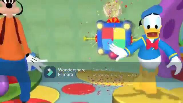 Mickey Mouse Mixed Up Adventures Hotdog dance But with Mickey mouse Clubhouse Hotdog dance Version