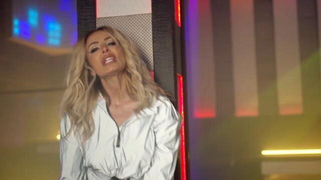 @Daniela Gyorfi și Lorenna - Sa fie paranghelie  (Official Video)