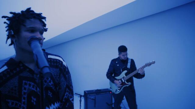 Q - Take Me Where Your Heart Is (Live) | Vevo DSCVR