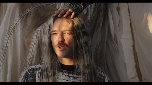 Children Collide - Uh Oh (Official Video)