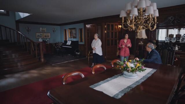 İlk Öpücük İlk Heyecan! | Camdaki Kız 7. Bölüm