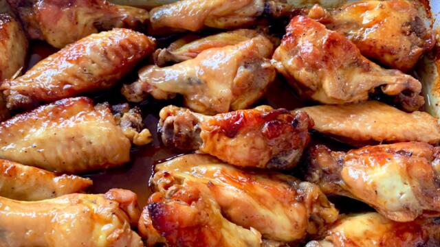 Пилешки крилца на фурна -в ароматен сос,топят се в устата /Куриные крылышки в духовке- самые вкусные