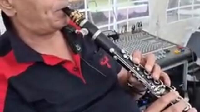 Filip Simeonov ( Fekata ) Romansko - Live / Филип Симеонов ( Феката ) Ромънско - Лайф