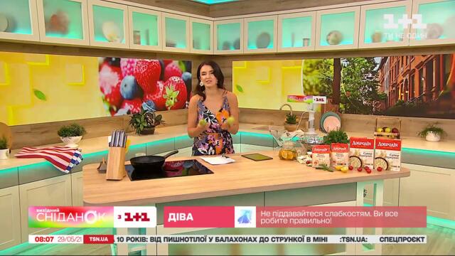 Кабачкові оладки з фетою – Рецепти Сніданку. Вихідного